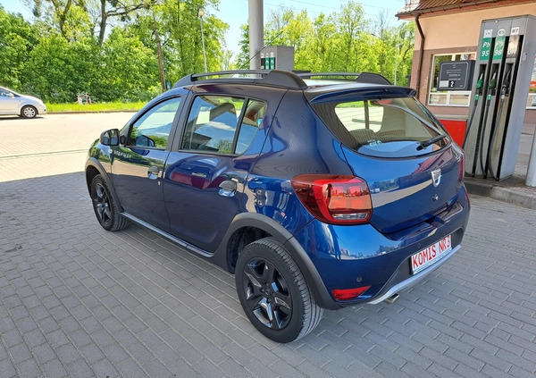 Dacia Sandero Stepway cena 38900 przebieg: 53000, rok produkcji 2017 z Ostrów Wielkopolski małe 529